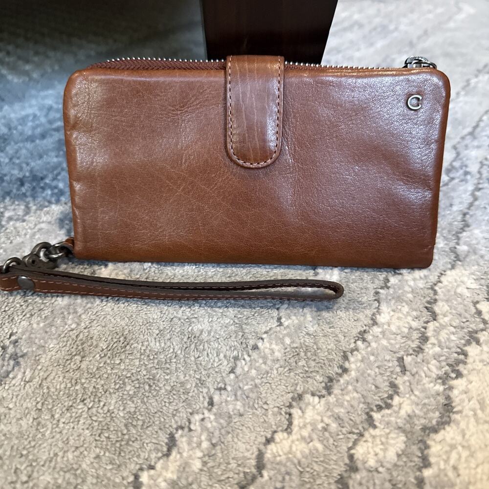 Wild West Los Angeles Brown Women's Wristlet Wallet, Genuine Leather With Zipper